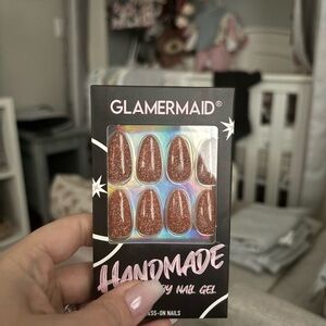 Brown Glitter Press-On Nails Medium length